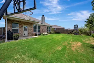 8105 Kurgan Trail, Fort Worth, TX 76131 - Photo 34