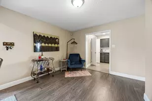 1514 College Pkwy, Lewisville, TX 75077 - Photo 10