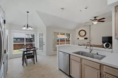 214 Branch Bend, Euless, TX 76039 - Photo 16