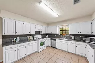 506 Willowcrest Dr, Garland, TX 75040 - Photo 18
