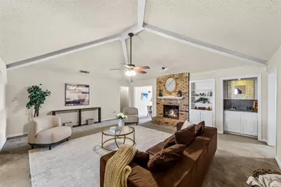 506 Willowcrest Drive, Garland, TX 75040 - Photo 6