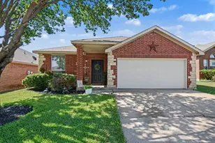 4932 Spur Ridge Ct, Fort Worth, TX 76244 - Photo 1