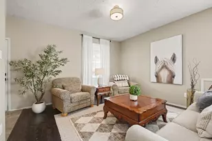 4932 Spur Ridge Ct, Fort Worth, TX 76244 - Photo 6