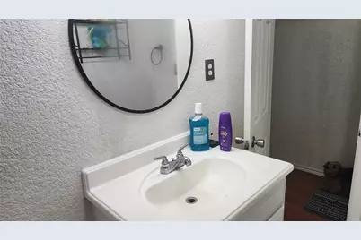 903 W Plummer Street, Eastland, TX 76448 - Photo 8