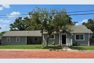 903 W Plummer Street, Eastland, TX 76448 - Photo 1