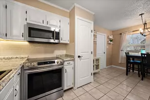 806 Ridgeway Rd, Joshua, TX 76058 - Photo 8
