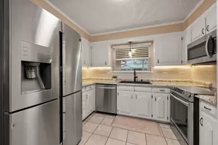 806 Ridgeway Rd, Joshua, TX 76058 - Photo 10