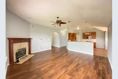 1328 Falcon Hollow, Cedar Hill, TX 75104 - Photo 4