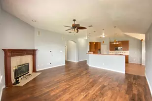 1328 Falcon Hollow, Cedar Hill, TX 75104 - Photo 4