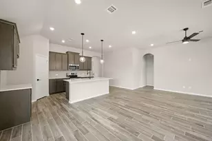 2305 Shamrock Lane, Weatherford, TX 76087 - Photo 10