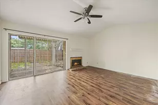 2504 Brook Hollow Ct, Mesquite, TX 75150 - Photo 8