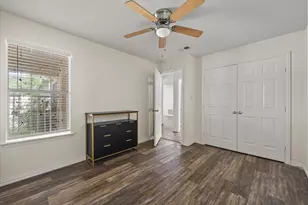 2504 Brook Hollow Ct, Mesquite, TX 75150 - Photo 12