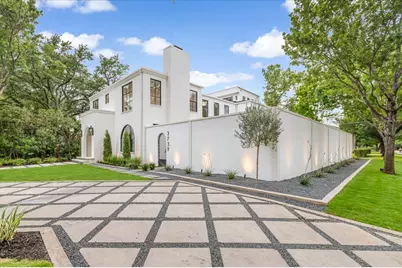 3739 N Versailles Avenue, Dallas, TX 75209 - Photo 2