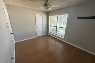2907 Hilltop Dr, Euless, TX 76039 - Photo 20