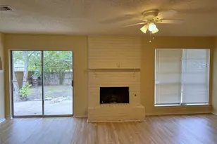 1706 Wisteria St, Denton, TX 76205 - Photo 6