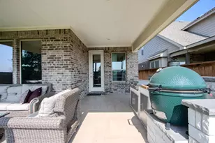 1512 Eleanor Dr, Fort Worth, TX 76052 - Photo 6