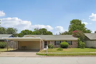 813 Blue Ridge Trail, Saginaw, TX 76179 - Photo 1