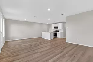 405 Babbling Brk Dr, Denton, TX 76259 - Photo 8