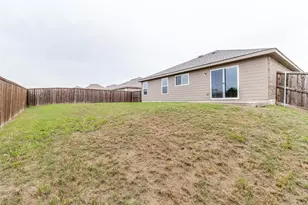 1434 S Raven Dr, Sherman, TX 75092 - Photo 6
