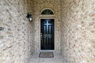 4813 Green River Dr, Denton, TX 76208 - Photo 2