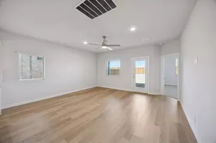 8353 Kingfisher Rd, Aubrey, TX 76227 - Photo 12