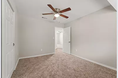 3001 Harvard Street N, Irving, TX 75062 - Photo 18