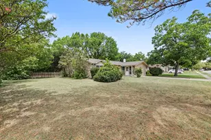 3001 Harvard St N, Irving, TX 75062 - Photo 26