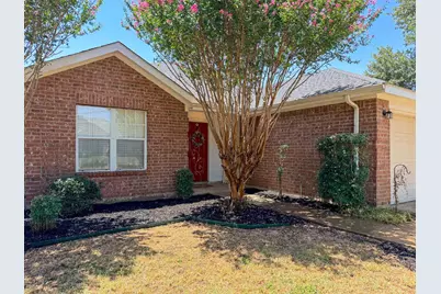 833 Edgehill Road, Burleson, TX 76028 - Photo 2
