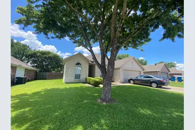 8410 Holland Avenue, Rowlett, TX 75089 - Photo 2