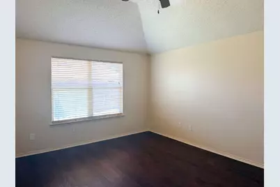 1009 McKavett Drive, Burleson, TX 76028 - Photo 14