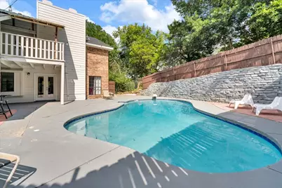 392 Creekwood Drive, Lancaster, TX 75146 - Photo 32