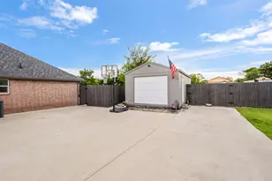 1116 W Sharpshire Dr, Waxahachie, TX 75165 - Photo 28