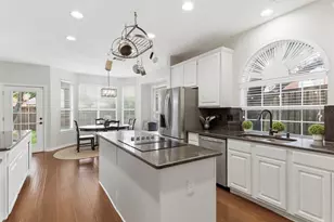 4112 Blackpool Dr, Plano, TX 75093 - Photo 10