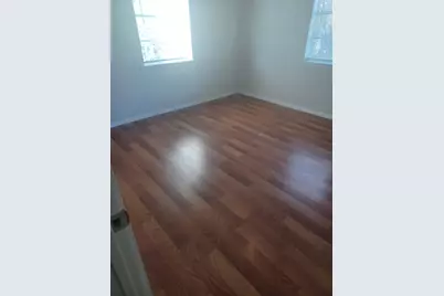 311 Water Street, Whitesboro, TX 76273 - Photo 2