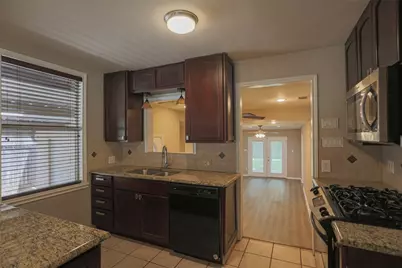 2517 Littlepage Street, Fort Worth, TX 76107 - Photo 8