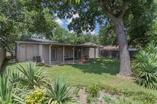 2517 Littlepage St, Fort Worth, TX 76107 - Photo 22