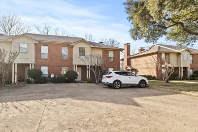 408 S Fannin Street #B, Rockwall, TX 75087 - Photo 2