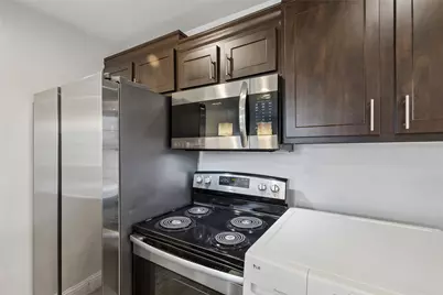 313 E Mitchell - Unit B Street, Arlington, TX 76010 - Photo 6