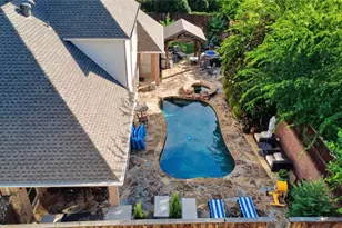 2606 Torrey Pines Dr, Fort Worth, TX 76109 - Photo 10