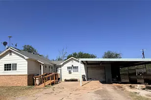912 Locust, Merkel, TX 79536 - Photo 2