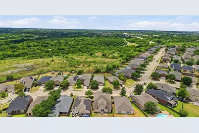 2665 Gardendale Drive, Fort Worth, TX 76120 - Photo 36