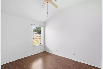 2665 Gardendale Drive, Fort Worth, TX 76120 - Photo 28