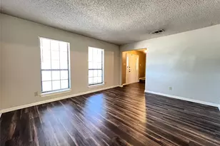 2019 Longmeadow Ct, Denton, TX 76209 - Photo 2