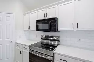 1002 Zachary Dr, Arlington, TX 76002 - Photo 10