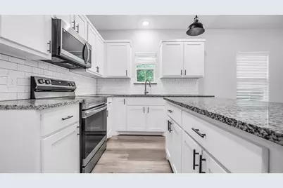 716 E Chestnut Street, Denison, TX 75021 - Photo 8