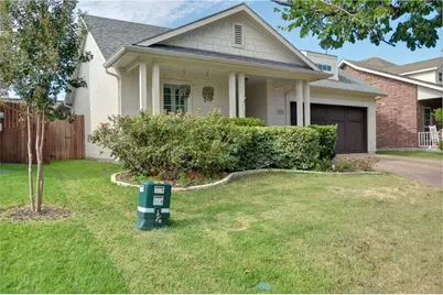 4805 Bryce Avenue, Fort Worth, TX 76107 - Photo 2