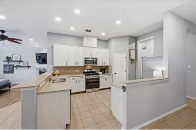 10521 Bradshaw Drive, Fort Worth, TX 76108 - Photo 12