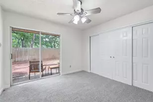 1454 Meadowood Village Dr, Fort Worth, TX 76120 - Photo 24