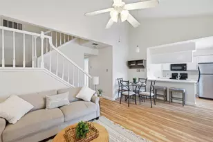 1454 Meadowood Village Dr, Fort Worth, TX 76120 - Photo 10