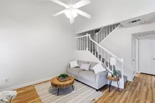 1454 Meadowood Village Dr, Fort Worth, TX 76120 - Photo 8